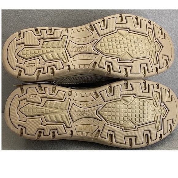 Skechers Men's 9 Slip Ons Khaki Relaxed Fit Comfort Foam Canvas NWT - Picture 6 of 11